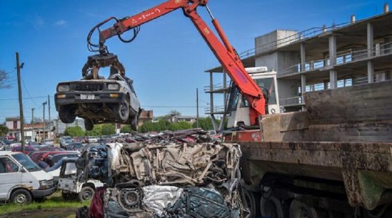 Foto_MGP_-_Compactan_vehiculos_secuestrados