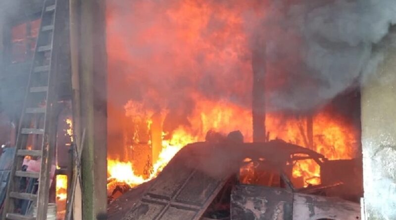 INCENDIO TALLER