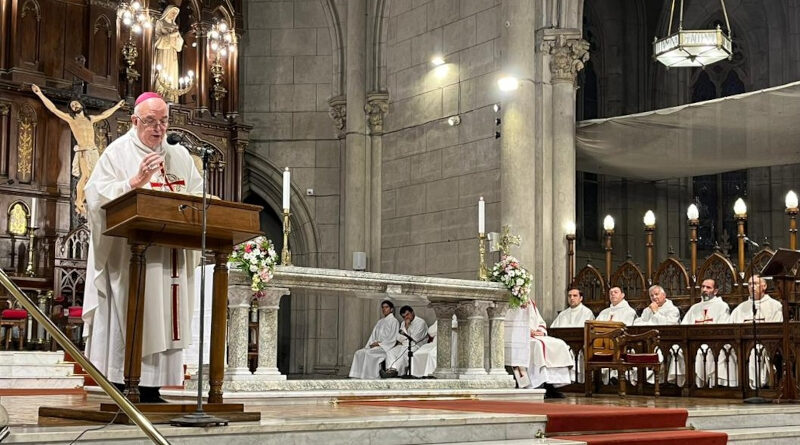 PRIMERA MISA Giovando