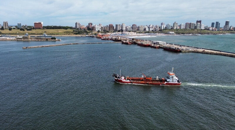 DRAGA PUERTO DE MAR DEL PLATA 2025