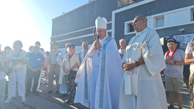 Monseñor Giobando Fiesta de los Pescadores