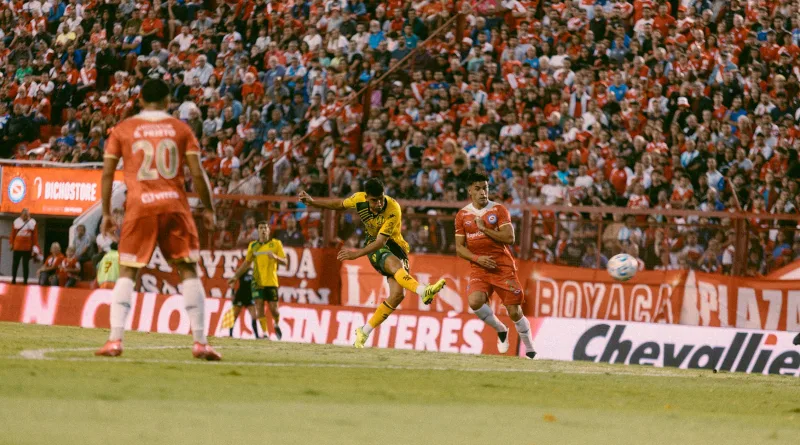 Aldosivi de visitante vs Argentinos Jrs