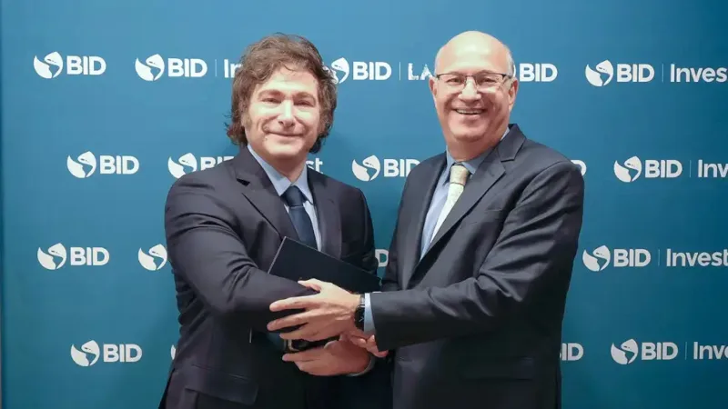 Milei y el presidente del BID ilan golfajn