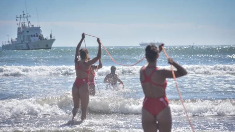 OPERATIVOS SEGURIDAD EN PLAYAS