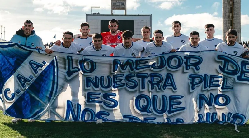 Alvarado equipo bandera