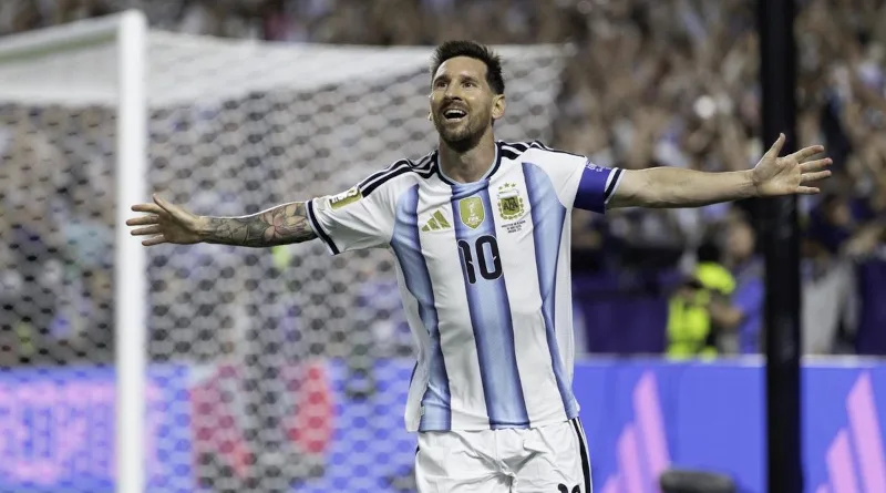 messi festeja su gol vs argelia
