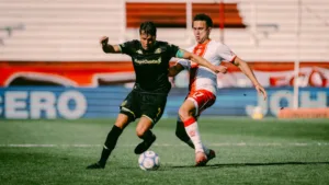 ALDOSIVI VS HURACAN EN PARQUE PATRICIOS